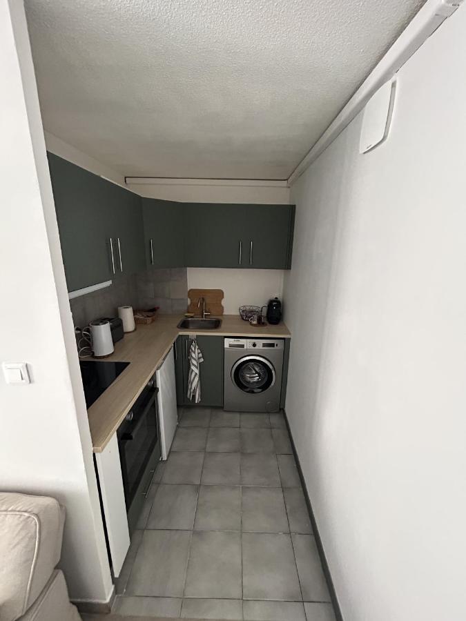 Petit Appart Cosy En Centre Ville Sete Bagian luar foto